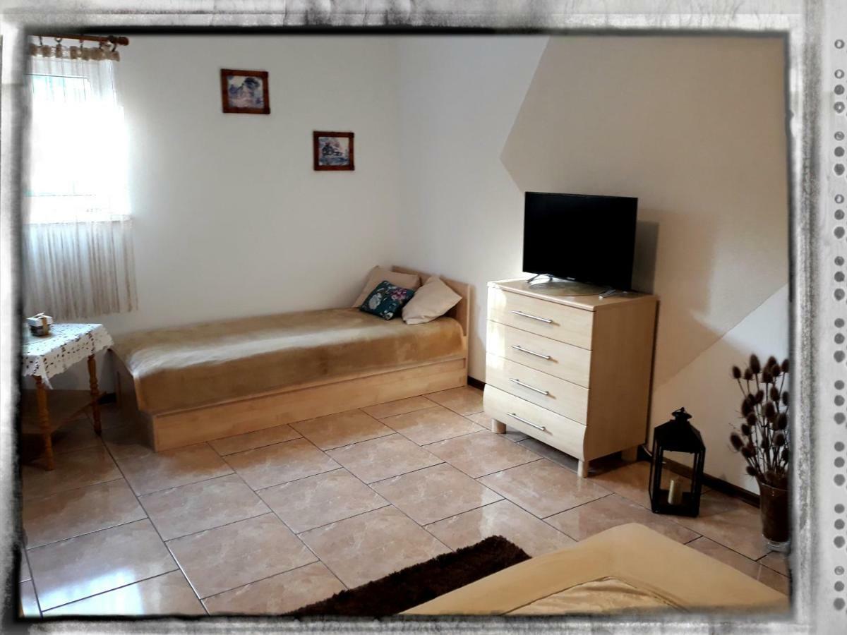 Ferienwohnung Pensjonat U Kasi Węgorzewo Exterior foto